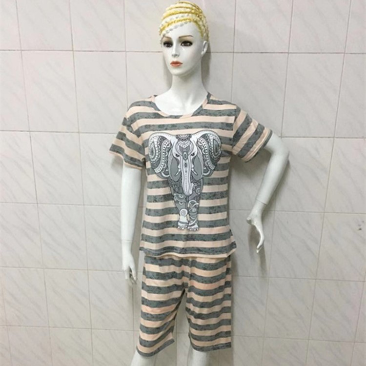 Stor storlek hemtj?nst pyjamas set 2019卡通睡衣外單短袖套裝