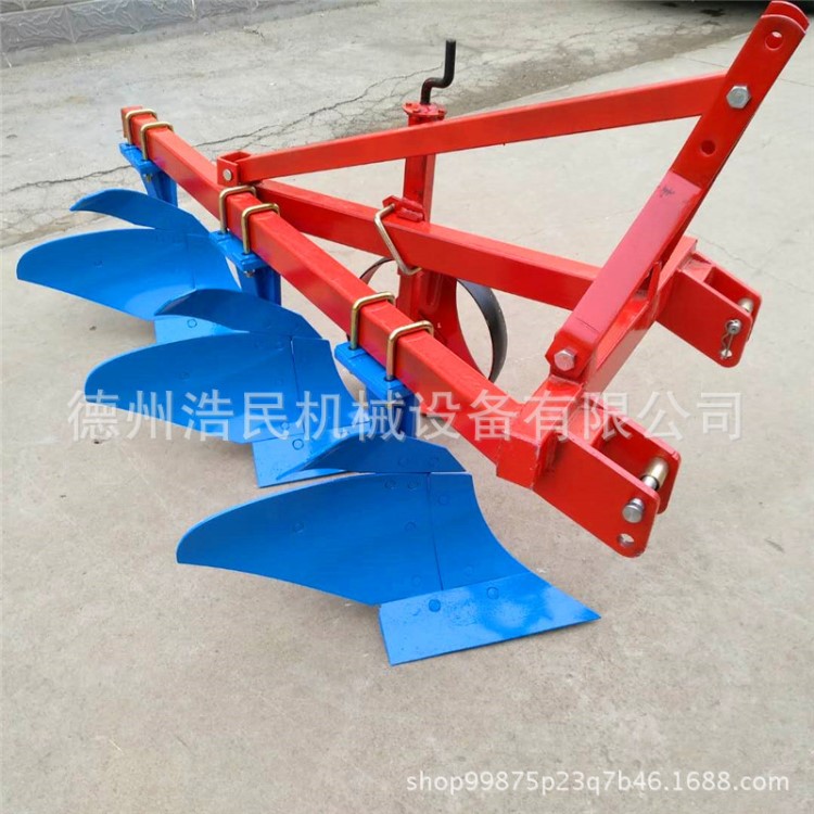 浩民機械鏵式犁拖拉機1L-325鏵犁 紅藍搭配 農用三鏵犁 325鏵式犁