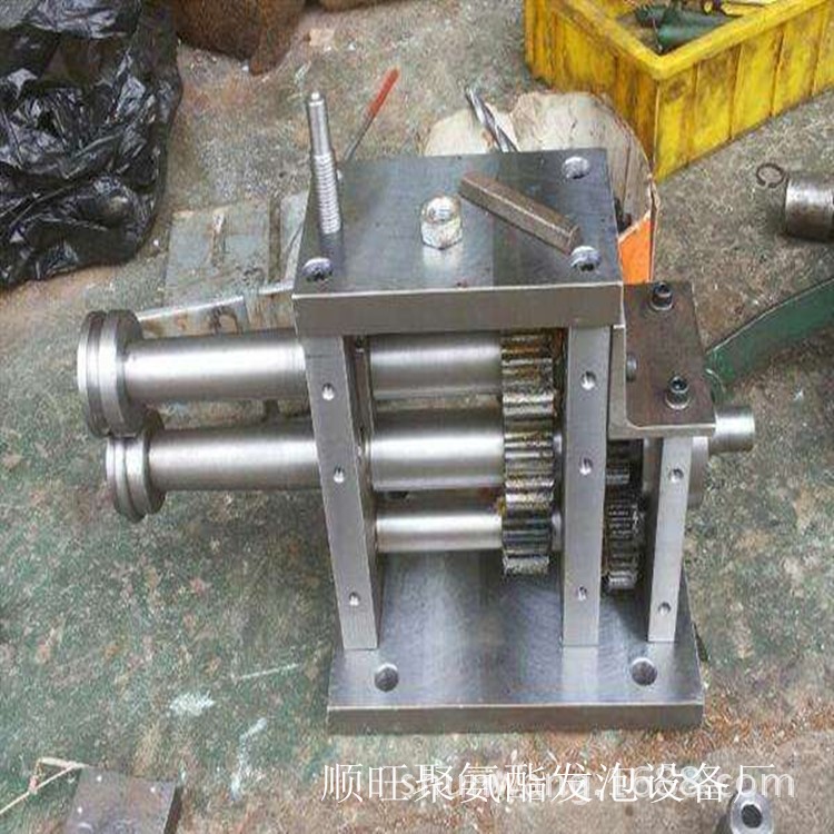 三軸卷圓機 各行各業(yè)鐵皮成型機械設(shè)備 卷板機 壓邊機 壓槽機
