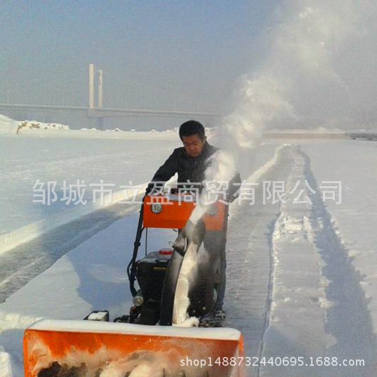 全新 多规格小区物业扫雪机 国道县道清雪机 汽油除雪机