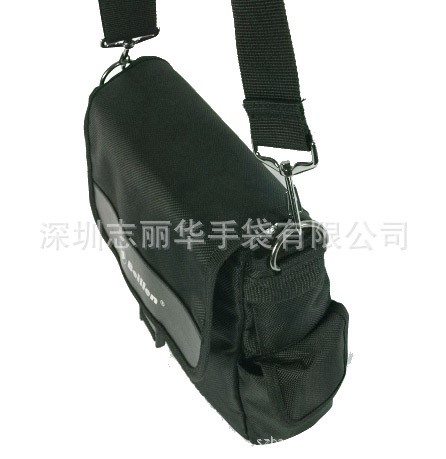 生產(chǎn)1680D 男 休閑挎包 工具包 工具袋 電子工具包 儀器包