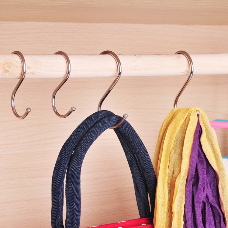 不銹鋼金屬S型門后掛鉤廚房浴室壁掛無(wú)痕免釘S鉤掛衣架勾子衣帽