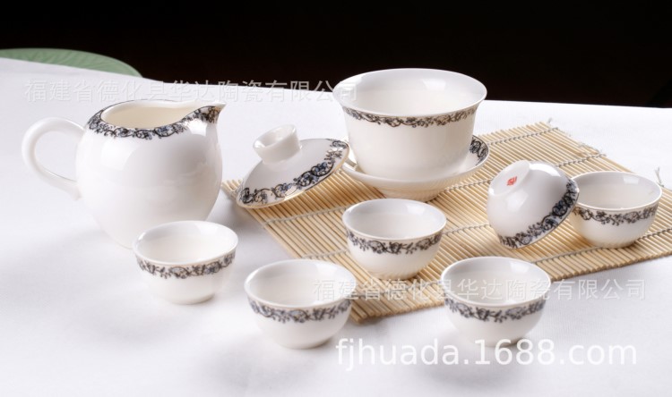玉瓷窯中國白德化白瓷產(chǎn)地廠家直銷品牌茶具套裝古韻青花壺套裝