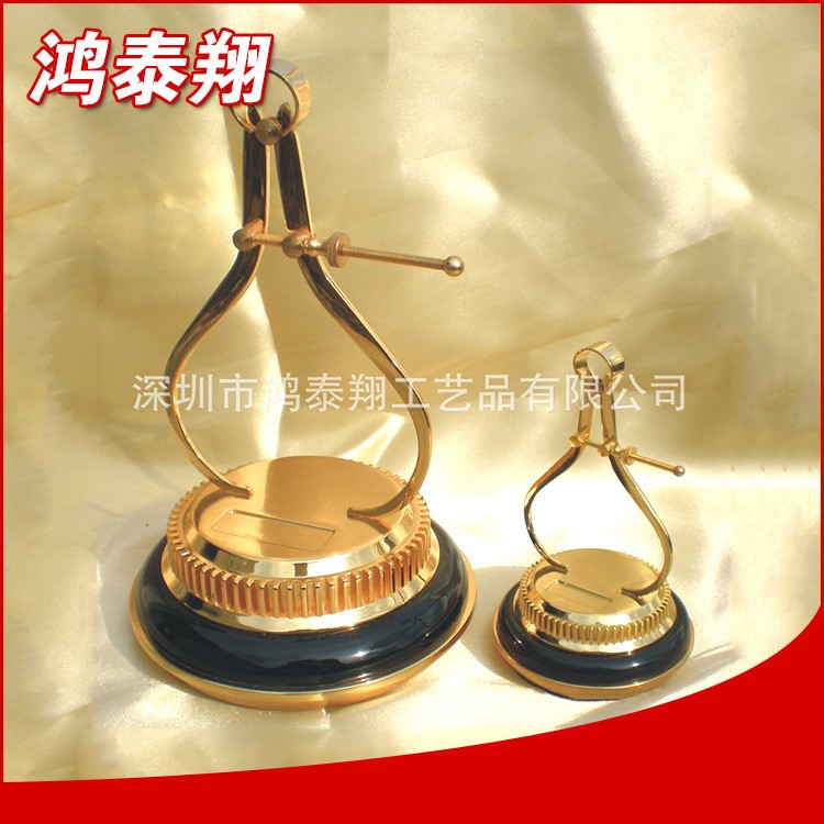 定制金屬獎(jiǎng)杯擺飾 工藝品金屬房地產(chǎn)獎(jiǎng)杯 金屬各類賽事獎(jiǎng)杯定做