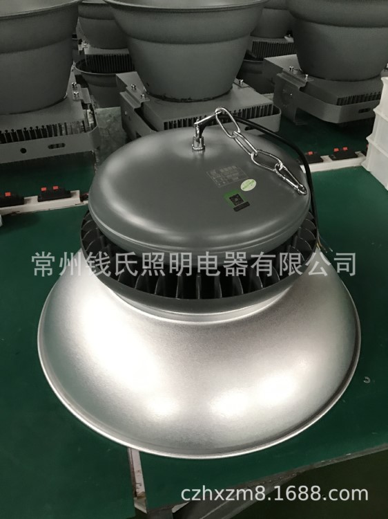 批發(fā)生產(chǎn)上海亞明牌LED工礦燈150W200W高亮度芯片恒流電源質(zhì)保3年