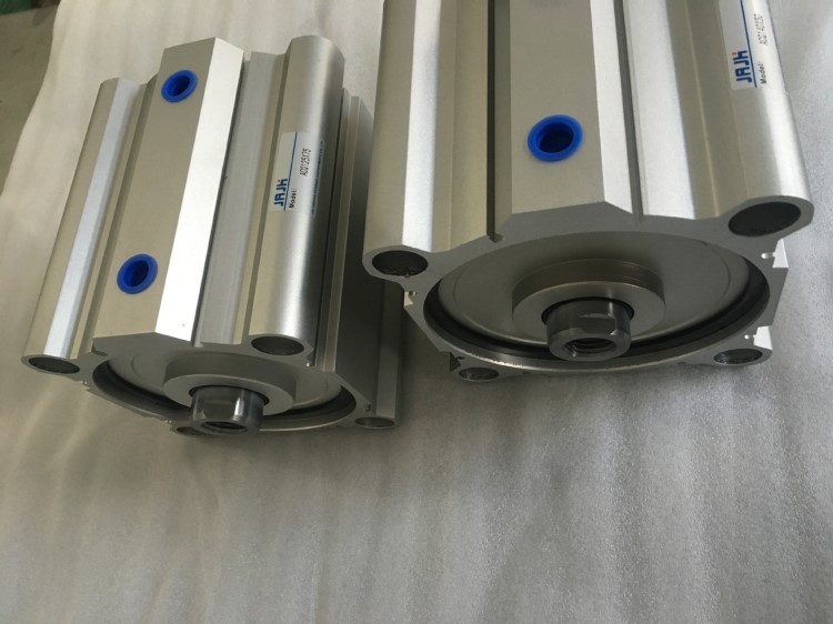 廠家直鎖氣動元件SMC型薄型氣缸CQ2B200X40附磁可調(diào)氣缸一只起訂