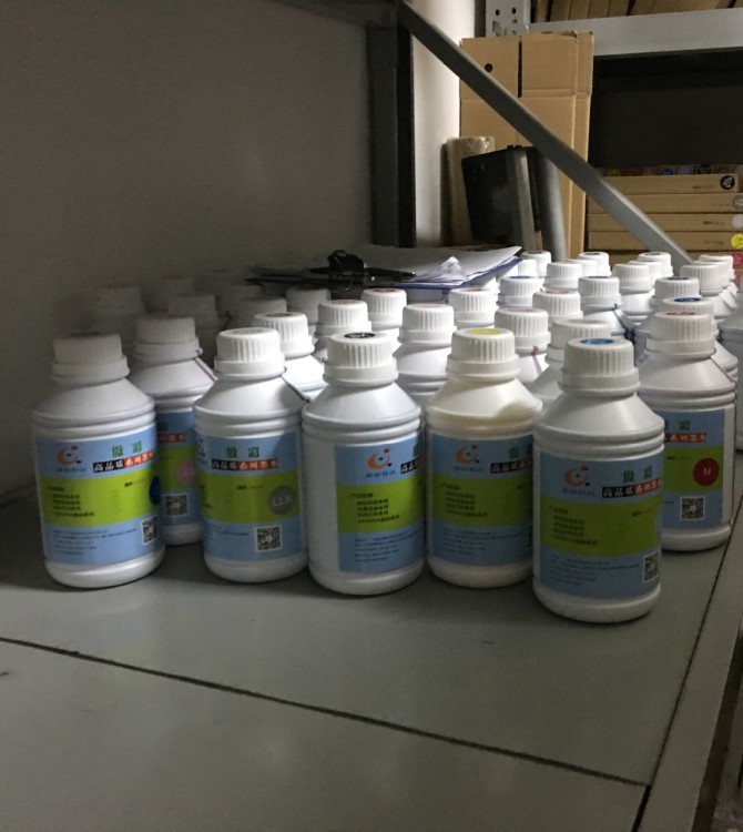 傲彩銅版紙打印墨水，數(shù)碼印前打樣，加熱墨水