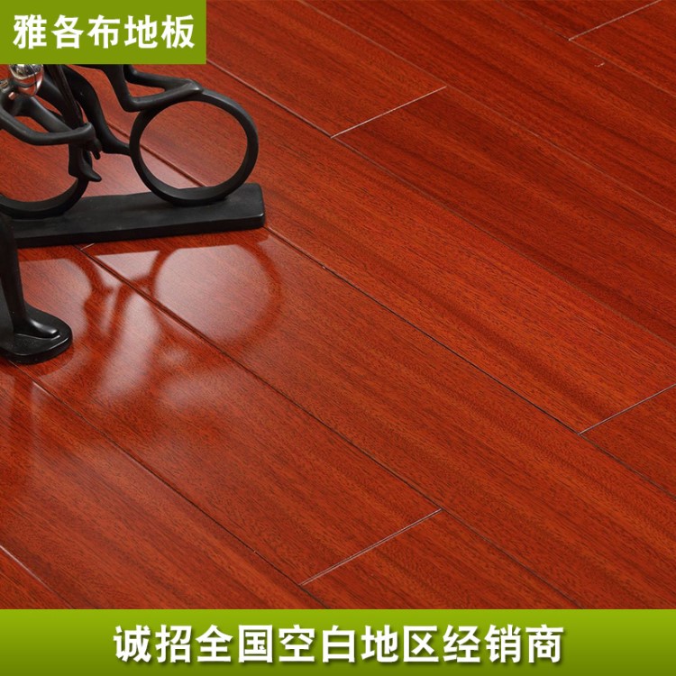 雅各布廠家供應(yīng)多層實(shí)木地板 防潮生態(tài)圓盤豆無(wú)結(jié)巴實(shí)木地板現(xiàn)貨
