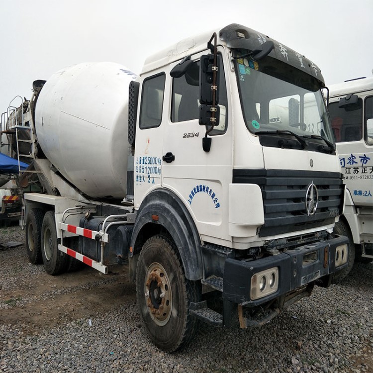 出售二手北方奔馳混凝土攪拌罐車 12方水泥攪拌運輸罐車 可按揭