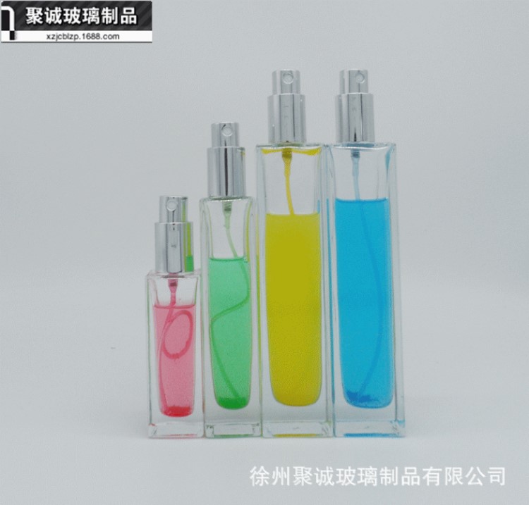 廠家批發(fā)30 50 10方香水瓶 噴霧瓶 化妝品分裝瓶