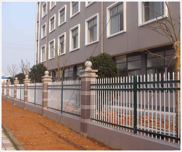 金屬圍欄丨院墻圍欄丨外墻圍欄丨公園圍欄丨學校圍欄廠家直銷