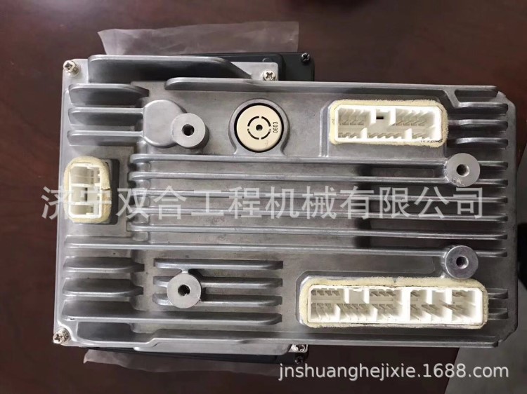 xiao松挖掘機(jī) PC200-8 PC220-8顯示器 監(jiān)控器 監(jiān)測器7835-31-1004