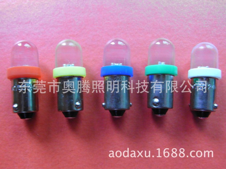 供應散光LED燈泡,E10燈腳LED燈泡,05WLED燈泡