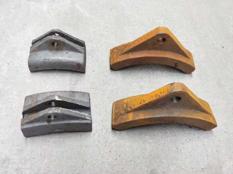 廠家直銷鑄鐵閘瓦規格內燃機車合成閘瓦直銷火車閘瓦機車閘瓦