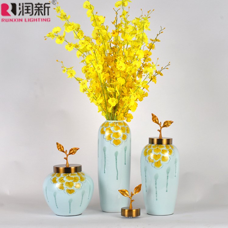 廠家批發(fā)新中式陶瓷家居裝飾品 仿真花插擺件 彩繪花瓶家具配飾