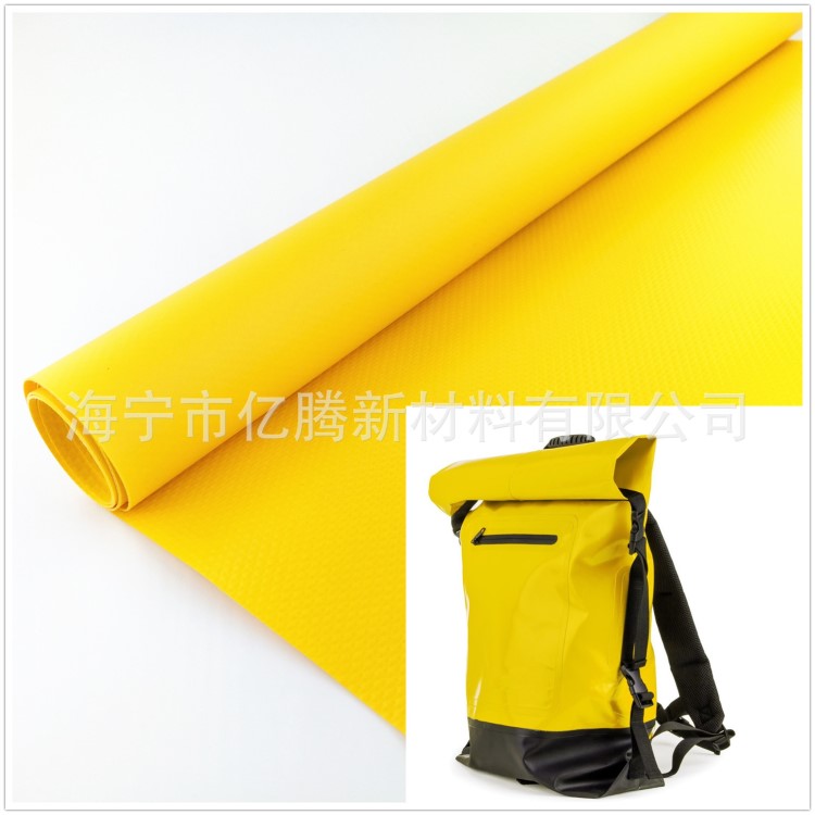 PVC夾網(wǎng)布500D乙烯基涂層面料戶外旅行防水雙肩包背包布料
