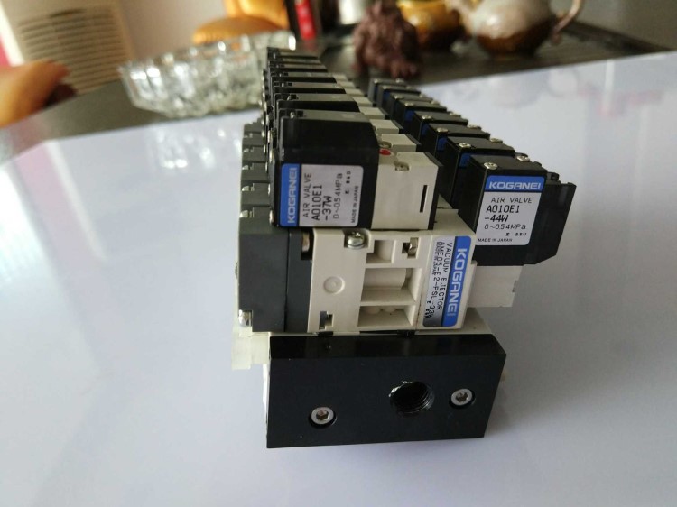 雅馬哈貼片機電磁閥KGT-M7163-00X 真空發生器 37W+44W+13W電磁閥
