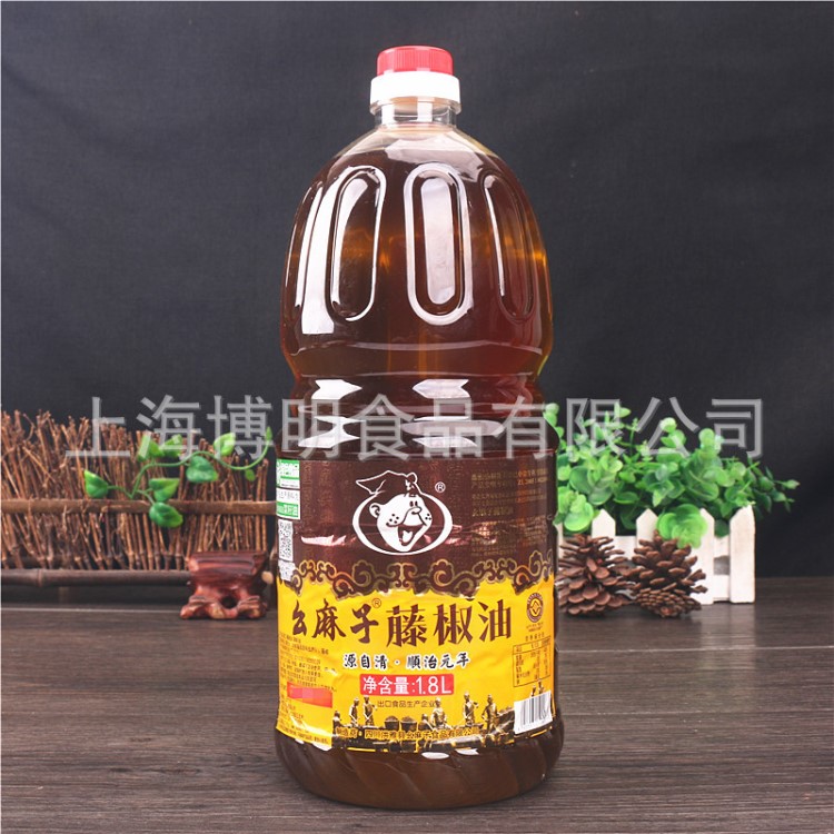 四川特產(chǎn)幺麻子藤椒油1.8L餐飲桶裝麻椒油青花椒油麻油涼拌菜調(diào)料