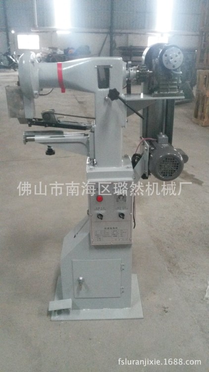 莆田福州南昌南京紙品包裝機械-LR40紙盒貼角機-廠家直銷