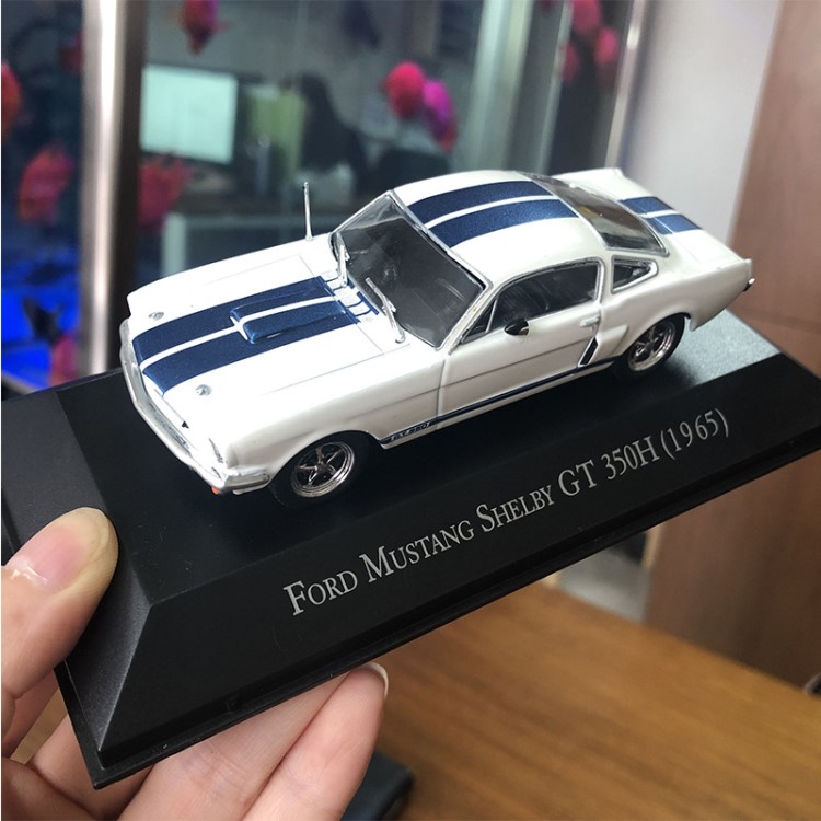 1:43仿真合金汽車(chē)模型擺件 1965福特野馬GT 350H 復(fù)古老爺車(chē)