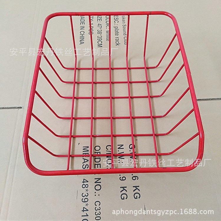 新款共享單車雜物擺放鐵絲網(wǎng)籃筐鐵藝收納籃焊接鐵線儲物籃定做