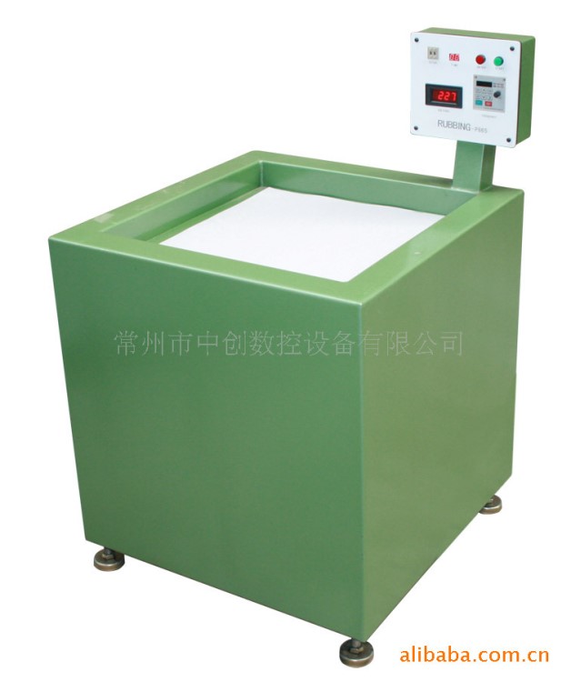 江蘇熱賣磁力流水線去毛刺機-手機外殼去毛刺