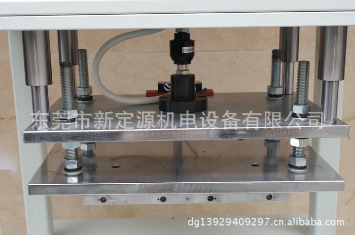 生產(chǎn)供應(yīng) 大型焊接機熱板機 塑料水密熱熔機 XDY-5030