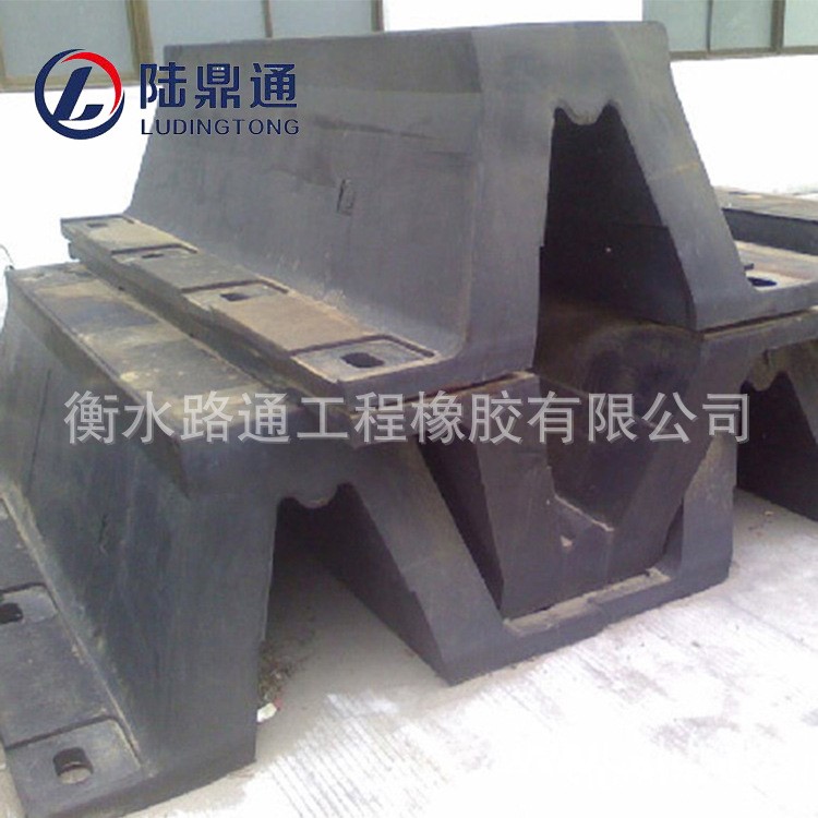 d型護舷橡膠防撞膠 d型碼頭防撞橡膠護舷 橡膠護舷da型 橡膠護舷