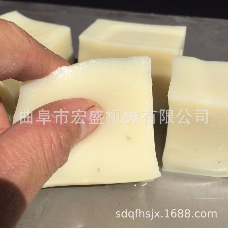 節(jié)能低耗多功能豆腐機(jī) 全自動(dòng)煮漿成型黃元米果機(jī) 宏盛機(jī)械