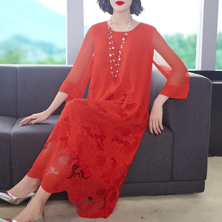 2019春夏新款女裝寬松大碼桑蠶絲a字裙女鏤空刺繡順紆真絲連衣裙