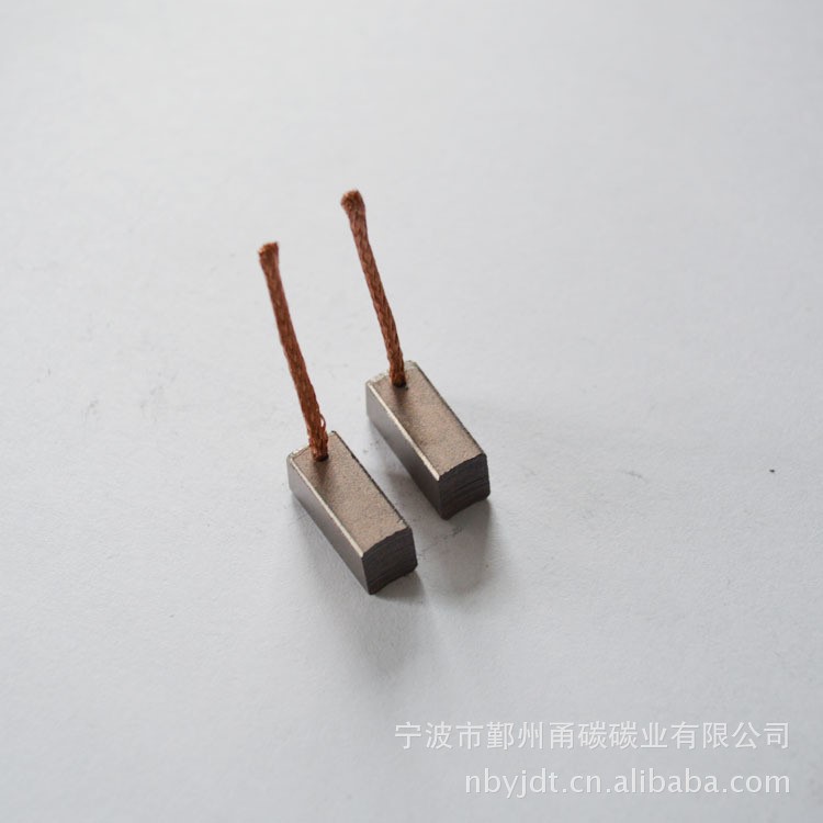 甬碳精品 汽車起動(dòng)電機(jī)碳刷,刮水器及玻璃升降 暖風(fēng)機(jī)電機(jī)碳刷