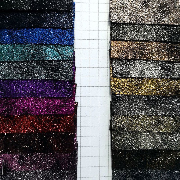 名盛皮革2018秋冬新款云霧印刷雙色甩紋特殊斜紋布料箱包鞋材新