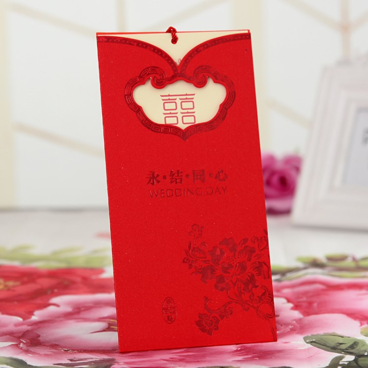 喜慶用品 創(chuàng)意中式盤(pán)扣流蘇請(qǐng)柬 蝶戀花個(gè)性創(chuàng)意結(jié)婚請(qǐng)?zhí)援a(chǎn)自銷(xiāo)