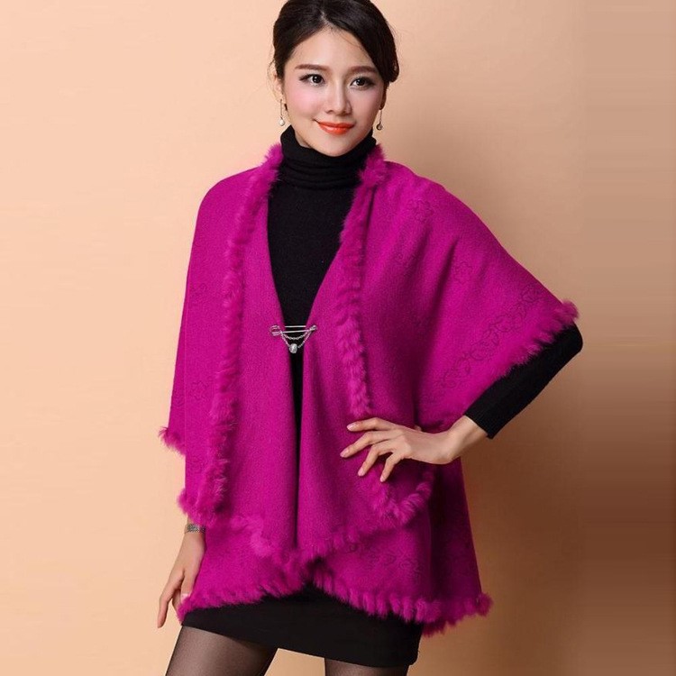 秋冬款中老年女大码斗篷披肩披风精品女式针织毛衣外套妈妈装开衫