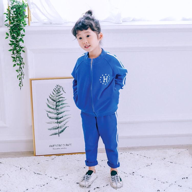 2018秋季新款童裝童套裝幼兒園運動服校服團(tuán)體服一件代發(fā)HF2231