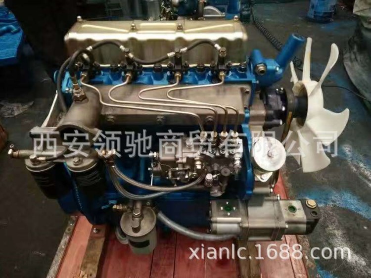 紐荷蘭4100發(fā)動機總成 44kw 2200轉(zhuǎn)適配紐荷蘭504 554 604拖拉機