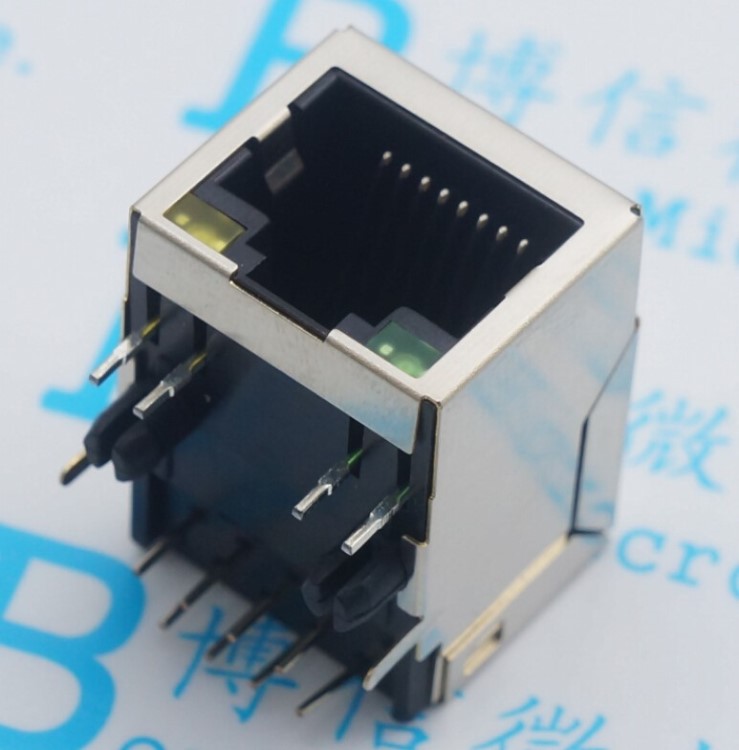 59 帶燈8P8C帶屏蔽 RJ45帶燈 無濾波  長21.5mm RJ45網絡插座