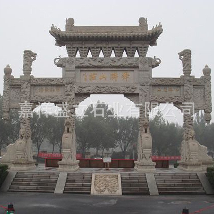 供應(yīng)現(xiàn)貨花崗巖石牌坊 山門園林大型石牌樓 村口石門