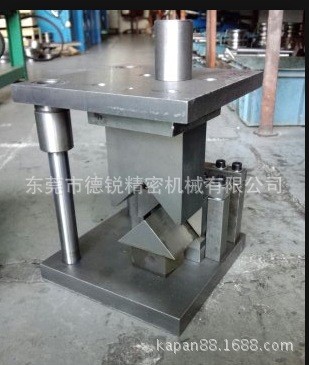 供應沖床模具，各種噸位沖床模具，沖床模具定做