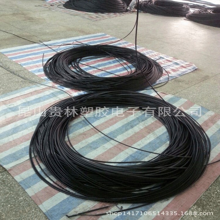 廠家供應(yīng) 聚祿乙烯熱縮管 環(huán)保阻燃黑色熱縮管  耐高溫套管