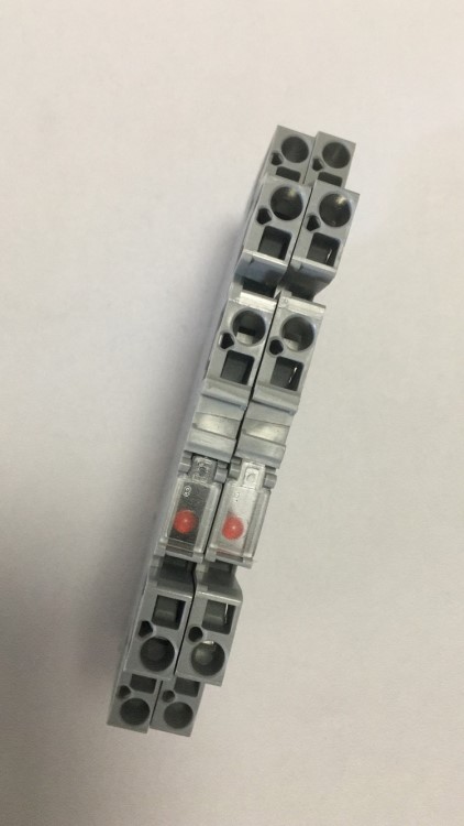 萬可     繼電器859-304 24VDC  薄片
