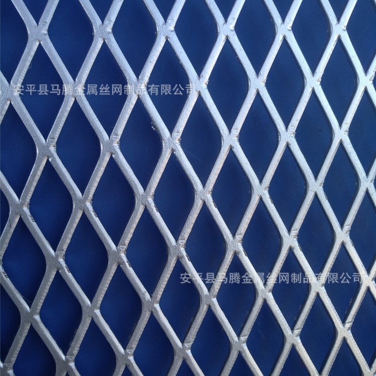 菱形鋼絲網(wǎng)片 鍍鋅 沖壓拉伸金屬網(wǎng) 設(shè)備防護(hù) 通風(fēng) 散熱