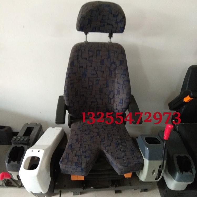 裝載機(jī)座椅總成扶手箱配套 叉車司機(jī)座椅設(shè)計研發(fā) 可旋轉(zhuǎn)座椅定做