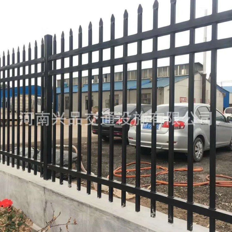 安徽宿州廠家直銷小區學校工廠外墻鐵藝護欄 鑄鐵欄桿 院墻護欄