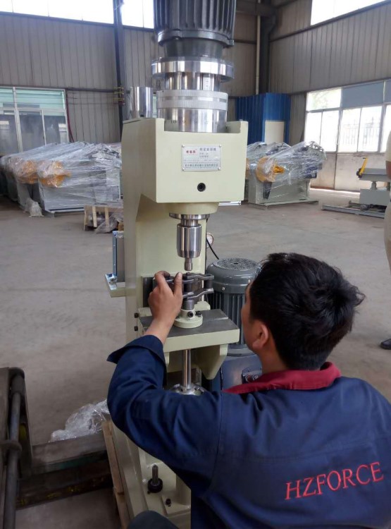 hzforce气压铆合机 上海无铆钉压铆机 气压旋铆机 半空心铆接机