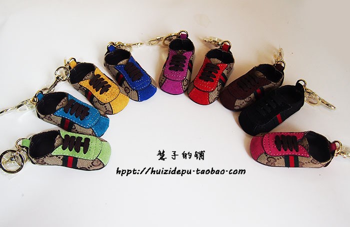 真皮磨砂迷你小鞋子鑰匙扣鑰匙圈掛件創(chuàng)意汽車鑰匙扣掛飾包包掛件