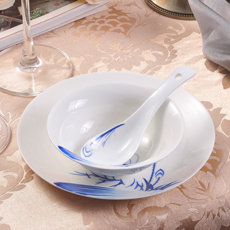 酒店餐厅陶瓷摆台餐具饭店台面餐饮私人单位包厢用品盘碗勺套装