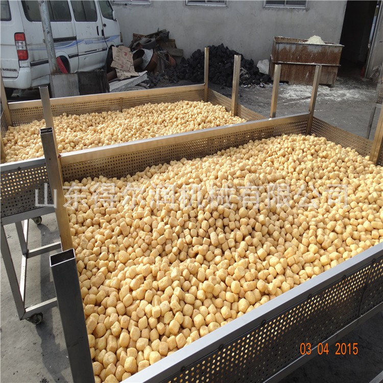 昆明市 豆腐泡油炸機價格 果蔬加工廠設備