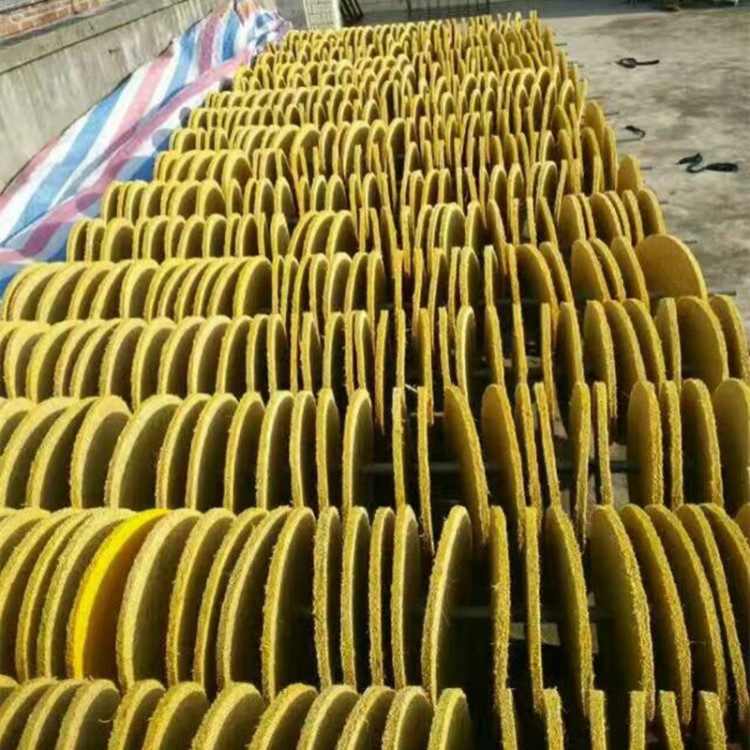 油麻輪：鋼管機拋光油麻輪 厚度15mm 直徑350鋼管機拋光油麻輪