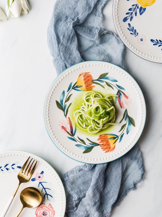 摩登創(chuàng)意四季主婦手繪清新花朵釉下彩陶瓷餐具菜盤子家用平盤